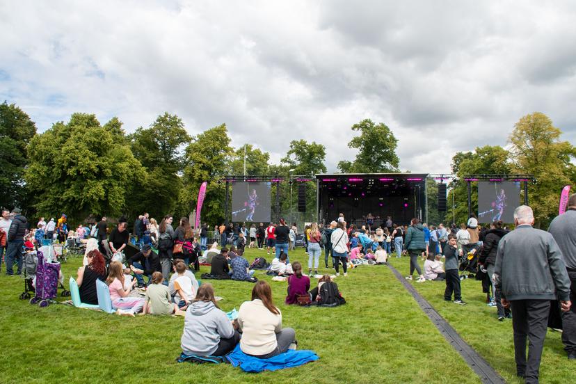 Image at https://media.umbraco.io/discover-ashfield-heartcore/osqbogts/hucknall_fest_24-23-1.jpg