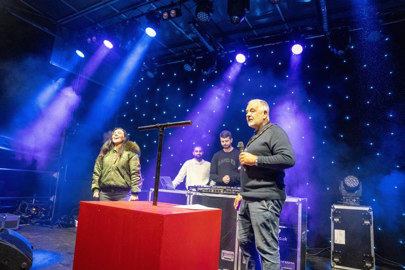 Image at https://media.umbraco.io/discover-ashfield-heartcore/wmdegapi/sparks-in-the-park-24-olh01002-43-1.jpg